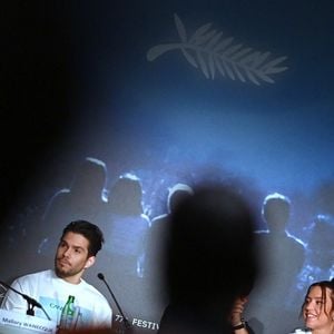 François Civil et Adèle Exarchopoulos assistent au photocall de 'L'Amour Ouf' (Beating Hearts) lors du 77ème Festival de Cannes au Palais des Festivals le 24 mai 2024 à Cannes, France. Photo by Franck Castel/ABACAPRESS.COM