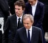 Après l'accession en Ligue 1 du Paris FC, le club qu’il a racheté, le fils de Bernard Arnault s’est exprimé devant les joueurs

Bernard Arnault et Antoine Arnault lors de l'hommage national du général d'armée Jean-Louis Georgelin sur l'esplanade des Invalides à Paris, France, le 25 août 2023. L’ancien chef d’État-major des armées, chargé de la reconstruction de Notre-Dame de Paris, est mort vendredi 18 août à 74 ans lors d’une randonnée sur les pentes du Mont Valier, dans les Pyrénées. © Dominique Jacovides/Bestimage