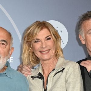 Gérard Jugnot, Michèle Laroque et Franck Dubosc lors du 28ème Festival du Film de Comédie à L'Alpe d'Huez, France, le 16 janvier 2025. Photo par Mireille Ampilhac/ABACAPRESS.COM