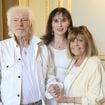 Hugues Aufray décoré à 97 ans : sa femme Murielle et ses deux filles réunies à l'Élysée pour ce grand moment