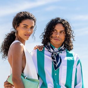 ou encore Tina Kunakey et son frère Zakari.

Tina Kunakey et son frère Zakari - Photocall du défilé "Le Bonheur" By Jacquemus au phare de la Pietra à l'Ile Rousse en Corse le 29 juin 2026. © Luis Sanchez / Crystal / Bestimage