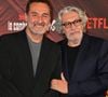Alain Chabat s'est présenté avec Tiara, mais aussi avec son ami Gilles Lellouche qui fait partie du casting de la série.

Gilles Lellouche et Alain Chabat - Photocall de la série Netflix "Astérix et Obélix: le combat des chefs" au Cirque d'Hiver Bouglione à Paris le 29 avril 2025. © Veeren/Bestimage