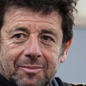 Le chanteur a partagé sa peine de voir cette demeure, chargée de souvenirs, partir en fumée.
Patrick Bruel - Célébrités dans les tribunes des Internationaux de France de tennis de Roland Garros 2024 à Paris le 27 mai 2024. © Moreau-Jacovides/Bestimage