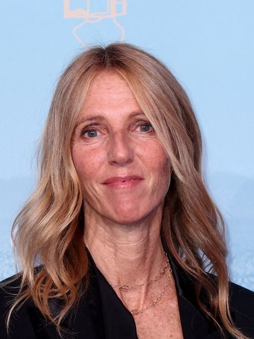 Sandrine Kiberlain impressionnée par la force de sa soeur et sa résilience après ce qu'elle a traversé : "Je ne connais pas beaucoup de parents..."