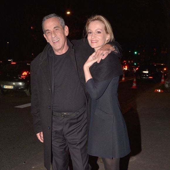 ou faire en sorte que son époux soit fier d'elle

Thierry Ardisson et Audrey Crespo Mara assistent au cocktail d'ouverture de l'exposition Louboutin’au Palais de la Porte Dorée lors de la semaine de la mode à Paris, France, le 24 février 2020. Photo by Julien Reynaud/APS-Medias/ABACAPRESS.COM