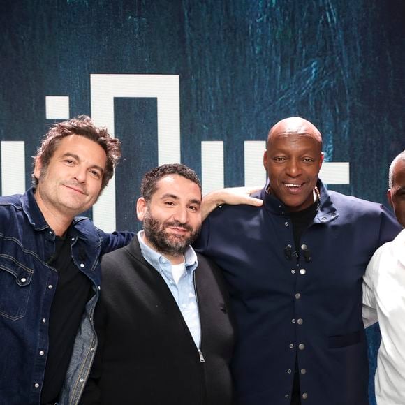 Exclusif - Matthieu Chedid, Mouloud Achour, Oxmo Puccino, Dan de Ticaret, sur le plateau lors de l'enregistrement de l'émission "Clique"  sur Canal +, le 18 novembre 2025. 

Photo : Jack Tribeca / Bestimage
