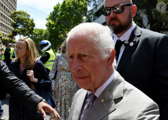 Le roi Charles III d'Angleterre et Camilla Parker Bowles, reine consort d'Angleterre, assistent à la messe du dimanche à North Sydney, Australie, le 20 octobre 2024.