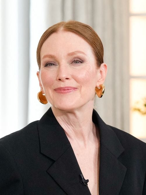 Julianne Moore : l'actrice ouvre les portes de son duplex sur les toits de New York, entre pièces de créateurs et objets personnels