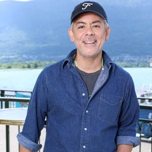 Exclusif - Rendez-vous - Manu Payet pour le film 'Deviens Genial' à la Maison des Pêcheurs lors de la 5eme edition du Festival du cinéma Francais et de la gastronomie (7eme art et gastronomie ) de Aix Les Bains le 5 Juin 2026 © Denis Guignebourg /Bestimage