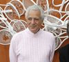 A travers un fichier gratuit, Pierre Dukan propose des recettes pour perdre 3 kilos durant ce mois.

Docteur Pierre Dukan - 9e jour des internationaux de France de Roland Garros 2012, le 4 juin 2012.
RINDOFF-JACOVIDES / BESTIMAGE