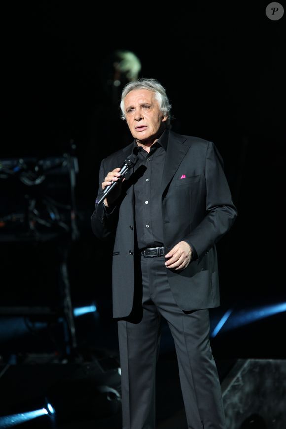 Michel Sardou en concert au Palais Nikaia à Nice le 5 mai 2011. 

©BestImage