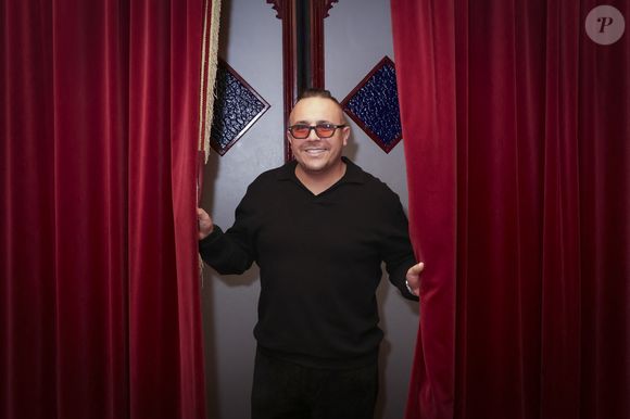 Faudel, lors de la représentation pour Les Pièces Jaunes du Cirque Bouglione au Cirque d'Hiver organisée par le couturier Stéphane Rolland, Paris, France, le 10 janvier 2026. © Jack Tribeca / Bestimage