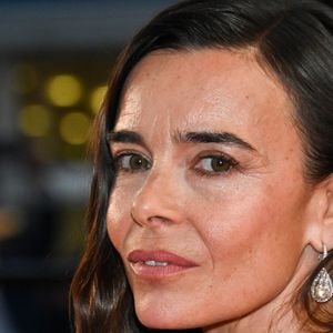 Elodie Bouchez - Descente des marches du film « L’amour ouf » lors du 77ème Festival International du Film de Cannes, au Palais des Festivals à Cannes. Le 23 mai 2024
© Bruno Bebert / Bestimage