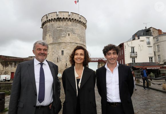 Audrey Azoulay (Ministre de la Culture et de la Communication) entre Jean-François Fountaine (Maire de La Rochelle) et Stéphane Strano (Président du festival) - 18ème Festival de la Fiction TV de La Rochelle. Le 16 septembre 2016
© Patrick Bernard / Bestimage