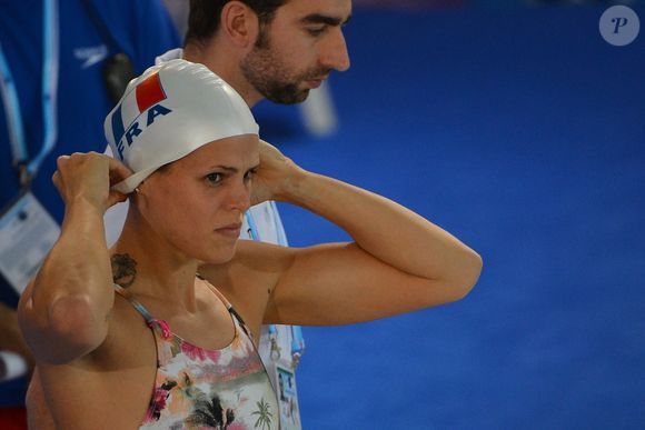 La Française Laure Manaudou nage la finale du 100 mètres dos lors des Championnats d'Europe de natation courte distance, à Chartres, France, le 23 novembre 2012. Photo by ABACAPRESS.COM