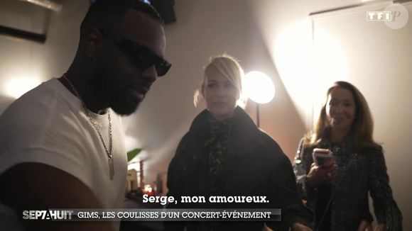 On aperçoit Laeticia Hallyday dire à Maître Gims : "Serge, mon amoureux". De quoi officialiser sa relation avec cet homme d'affaires de 20 ans son aîné.

Capture d'écran "Sept à Huit" sur TF1.