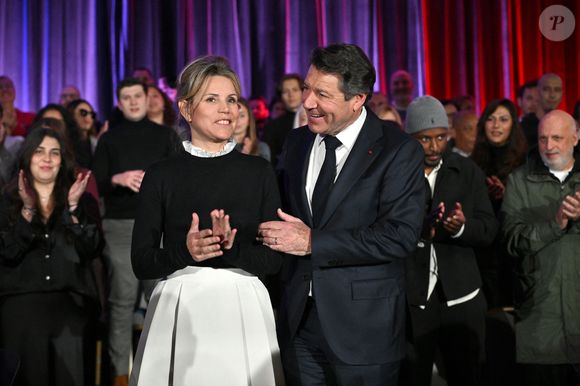 Christian Estrosi, le maire de Nice, accompagné de sa femme la journaliste et chroniqueuse de télé, Laura Tenoudji, a participé à la réunion de rentrée des Amis du Maire organisé dans la salle de spectacle du Palais de la Méditerranée à Nice, le 20 janvier 2023. © Bruno Bebert/Bestimage