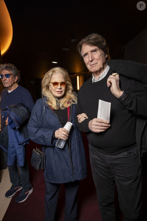Exclusif - Sylvie Vartan et son mari Tony Scotti - Hélène (Hélène Rolles) en concert exceptionnel au Théâtre Marigny à Paris pour 2 soirs. Paris le 7 mars 2025.
© Pierre Perusseau / Tiziano da Silva / Bestimage No web pour Belgique et Suisse