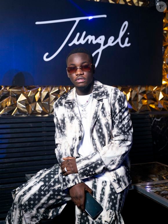 Exclusif - Jungeli célèbre la sortie de son nouvel album "En Attendant Pour le Peuple" au Club 911 à Paris, France, le 7 novembre 2024. © Pierre Perusseau/Bestimage