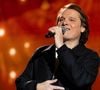 Le chanteur a choisi Saint-Pierre-et-Miquelon, un “bout de France, le plus lointain possible”, pour se ressourcer.

Benabar pour les surprises de l'enregistrement de l'émission "La Boîte à secrets", présentée par F.Bollaert et diffusée le 16 janvier 2026 sur France 3, dans les studios du Lendit à Saint-Denis, France, le 16 décembre 2025. © Cyril Moreau/Bestimage