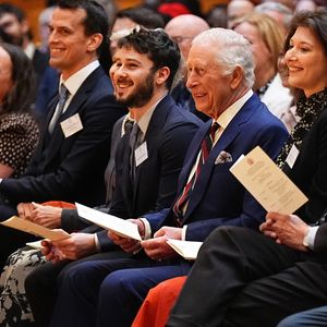 Le roi Charles III d'Angleterre assiste à une réception en l'honneur des personnes impliquées dans la musique communautaire au Royaume-Uni, au château de Windsor le 3 avril 2025. © Aaron Chown/WPA-Pool / Julien Burton via Bestimage