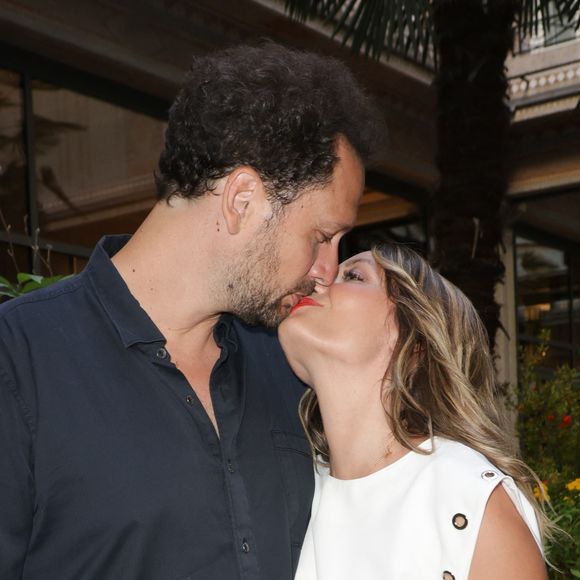 Exclusif - Éric Antoine et sa compagne Gennifer Demey lors de l'inauguration Le Patio by Norbert Tarayre au Prince de Galles à Paris, France, le 4 juillet 2025. © Coadic Guirec/Bestimage