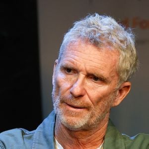 Denis Brogniart à la cérémonie de remise des prix pédagogiques pour l'Océan de la Maud Fontenoy Foundation le 8 juin 2023 au cœur du magnifique Théâtre de l’Oeuvre. © Coadic Guirec / Bestimage