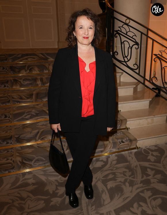 Anne Roumanoff - Soirée de gala pour la Fondation de la Recherche en Physiologie, "Les Stéthos d'Or" au Four Seasons Hôtel George V à Paris le 16 mars 2026. © Coadic Guirec/Bestimage