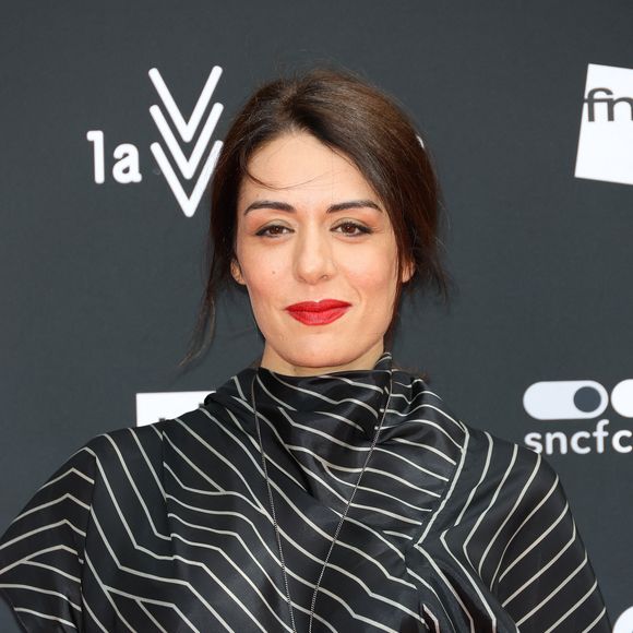 Un beau moment d'amour et de partage rares pour l'actrice qui souhaite préserver sa vie privée des projecteurs. 

Sofia Essaidi à l'inauguration de l'expérience "Tim Burton Le labyrinthe" à l'espace Chapiteaux du parc de la Villette à Paris, France, le 20 mai 2023. © Coadic Guirec/Bestimage