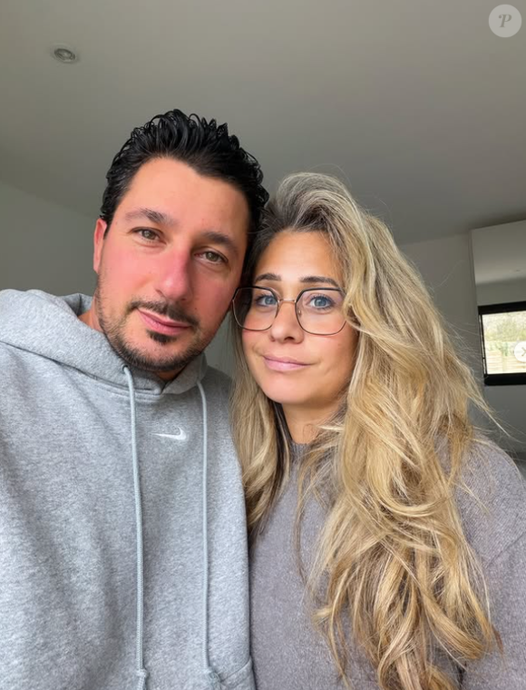 Franck et Emilie Fanich, parents de 9 enfants, rénovent leur maison. Franck et Emilie Fanich (Familles nombreuses), parents de neuf enfants.