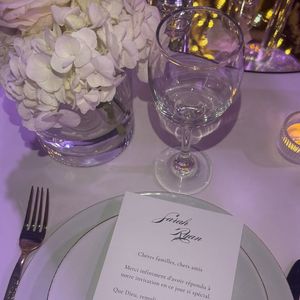 Vitaa au mariage de Sarah, la fille de l'époux de la chanteuse, Hicham. Instagram.  mai 2025