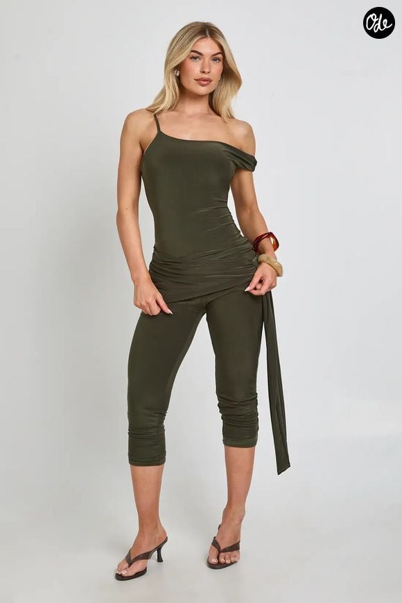 Combinaison pantacourt asymétrique - Boohoo