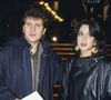 Il était au Paris-Dakar il y a 29 ans

Daniel Balavoine et sa compagne Corinne a la première édition des Victoires De La Musique a Paris, France, le 23 novembre 1985. Photo by Pascal Baril/ABACAPRESS.COM
