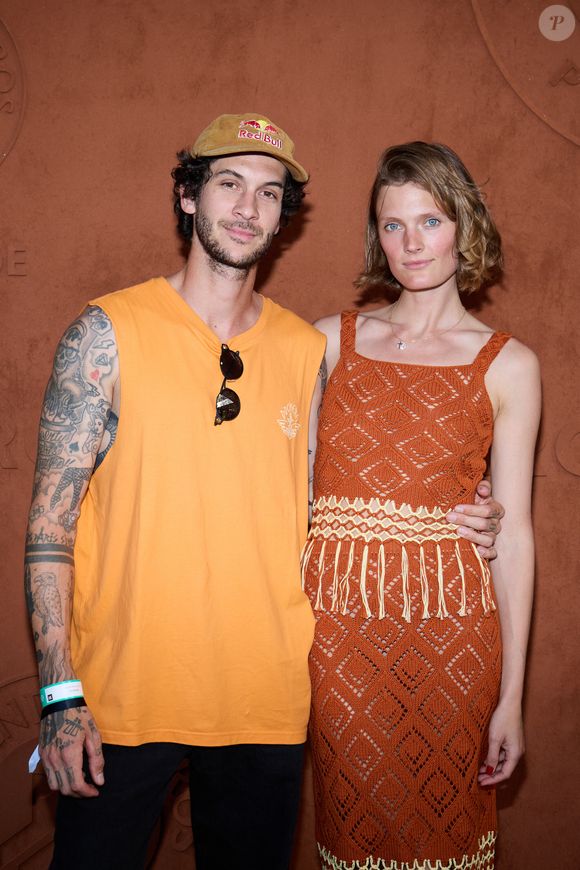 Constance Jablonski et Matthias Dandois au Village lors des Internationaux de France de tennis de Roland Garros à Paris. Le 31 mai 2023 © Cyril Moreau / Bestimage
