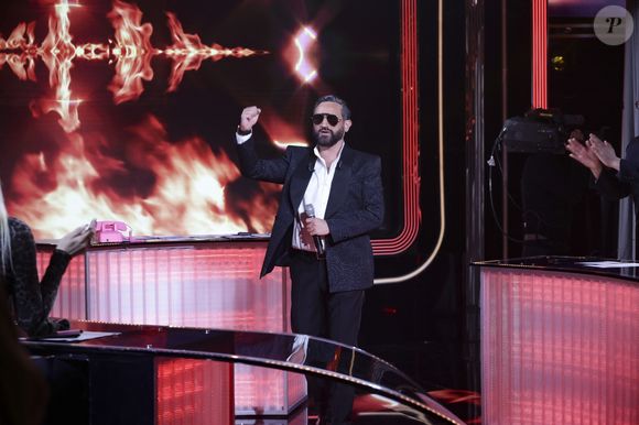 Exclusif - Cyril Hanouna, sur le plateau de l’émission « TPMP » La dernière sur C8,  présentée par C.Hanouna et diffusée en direct sur C8, Paris, France, le 27 fevrier 2025. © Jack Tribeca / Bestimage