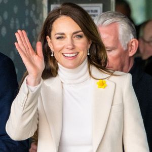 Il y a quelques mois, elle a annoncé être officiellement en rémission. 


Londres, ROYAUME-UNI - La duchesse de Cambridge, Kate Middleton, a fait le point sur son traitement et son rétablissement. BESTIMAGE