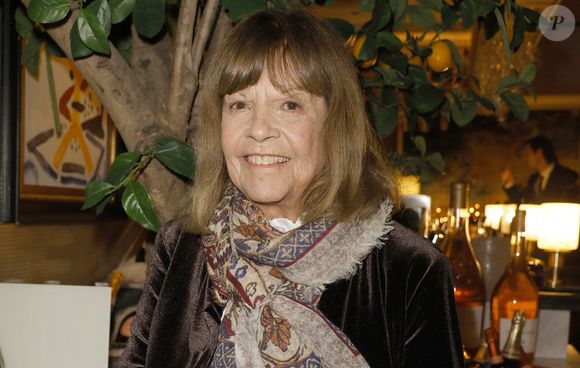 Chantal Goya - M.Gargia (Président fondateur des Prix "The Best") et C.Rizh (Présidente du Rallye des Grâces) ont organisé un dîner et une vente aux enchères caritative pour fêter Noël au restaurant "La Baia" à Paris, le dimanche 23 novembre 2025.
© Christophe Aubert via Bestimage