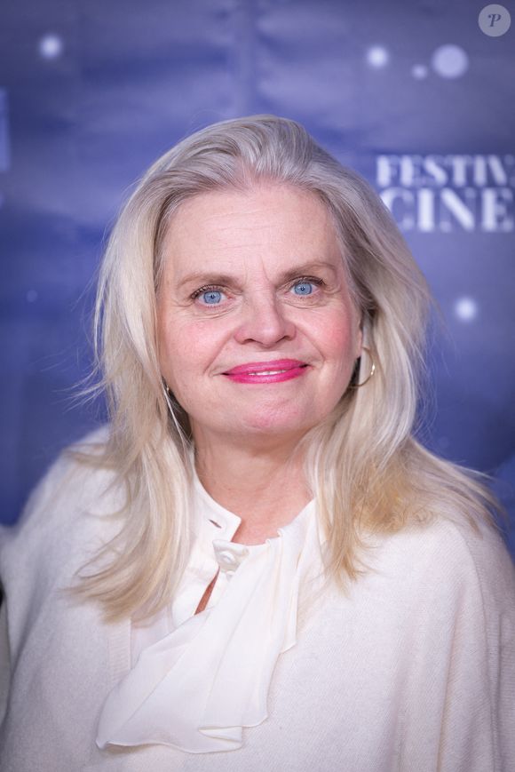 Isabelle Nanty assiste au tapis rouge du 5e festival Cineroman 2e jour à Nice, France, le 3 octobre 2023. Photo Shootpix/ABACAPRESS.COM
