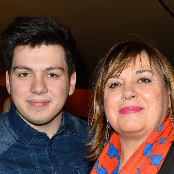 Michèle Bernier et son fils Enzo Gaccio - People à la générale de la pièce "La récompense" au Théatre Edouard 7 à Paris le 24 avril 2017. © Coadic Guirec/Bestimage