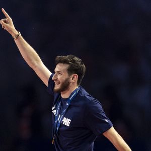 Khvicha Kvaratskhelia au Parc Des Princes à Paris, le 1er juin 2025 / © Cyril Moreau/Bestimage