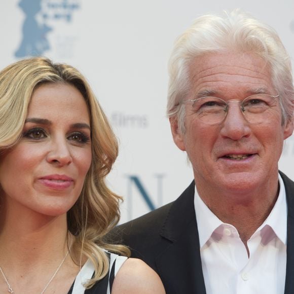 Richard Gere et sa compagne Alejandra Silva - Première du film "Norman: The Moderate Rise and Tragic Fall of a New York Fixer" au cinéma Callao à Madrid, Espagne, le 31 mai 2017. © Bestimage