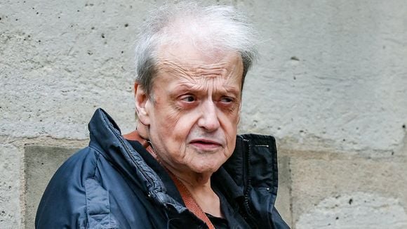 Guy Carlier payé 40 000 euros par mois : un salaire qui n’a cessé de fondre depuis