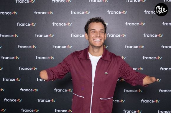 Théo Curin assiste à la conférence de presse de France TV le 4 septembre 2024 à Paris, en France. Photo : Nasser Berzane/ABACAPRESS.COM