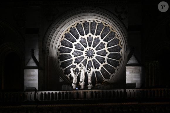 Cette photo prise le 7 décembre 2024 montre une partie de la cathédrale Notre-Dame de Paris restaurée lors d'une grande cérémonie d'inauguration à Paris, en France. Cinq ans après avoir été dévastée par un incendie, la cathédrale Notre-Dame de Paris restaurée a officiellement rouvert ses portes samedi lors d'une grande cérémonie d'inauguration à laquelle ont assisté des dirigeants du monde entier, des croyants et des non-croyants. (Photo by Julien Mattia/Xinhua/ABACAPRESS.COM