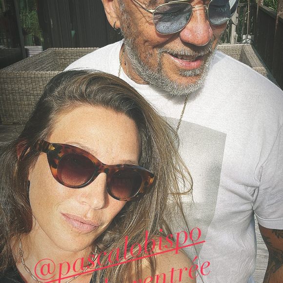 Mes deux artistes sont voisins et habitent au Cap Ferret

Laura Smet et Pascal Obispo sur Instagram. Le 5 septembre 2023.
