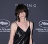 Charlotte Gainsbourg- Photocall du dîner "Women in Motion" par le groupe Kering, Place de la Castre, lors du 77ème Festival International du Film de Cannes 
  Agence / Bestimage