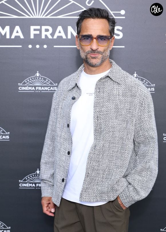 Exclusif - Florent Peyre au photocall de la cérémonie de clôture de de la 5ème édition du Festival du Cinéma Français & Gastronomie (7ème art et gastronomie), à à Aix-les-Bains, France, le 6 juin 2026. © Denis Guignebourg/Bestimage
