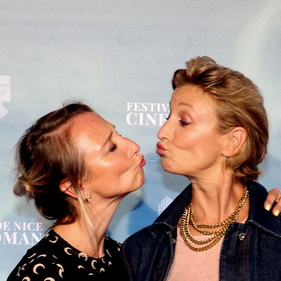 Audrey Lamy et sa soeur Alexandra Lamy - 6ème édition du festival Cinéroman à Nice le 1er octobre 2024. 

© Dominique Jacovides - Bruno Bebert / Bestimage