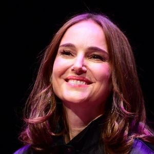 Au cours d'une nouvelle interview, Natalie Portman s'est confiée sur sa grossesse et sa routine bien-être

Natalie Portman présente le film "Arco" - Festival Lumière à Lyon le 13 octobre 2025. © Romain Doucelin/Bestimage