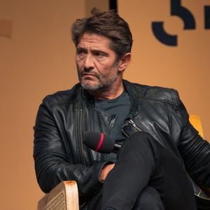 Tout en affichant sa silhouette toujours aussi athlétique dans une vidéo, il écrit en légende :
Bixente Lizarazu - Journée "Demain le sport" à la Maison de la Radio et de la Musique à Paris le 7 Octobre 2025. © Florian Lavielle/Bestimage